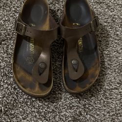 Birkenstock’s Size 37 Brown 