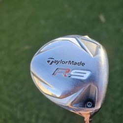 Taylormade R9 golf driver right hand 10.5 