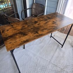 Reclaimed Wood Look Table
