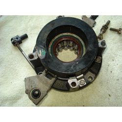 Johnson Evinrude Crankcase Head 321238 Bearing  Base 0(contact info removed)32,583289