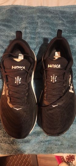 HOKA SNEAKERS