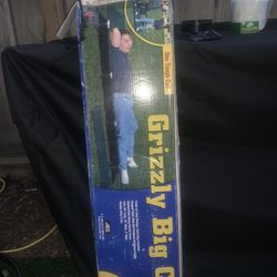 Grizzly big Cot