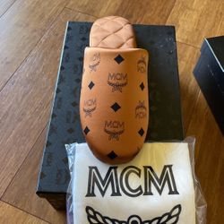 Mcm Slippers