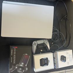 Setup completo PS5 con DualSense Edge, Cronus Zen y Micrófono Gamer