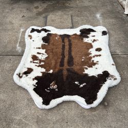 Paw Brands, Faux Cowhide Dog Bed (L) 