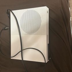 Xbox series 1 with Hdmi cable