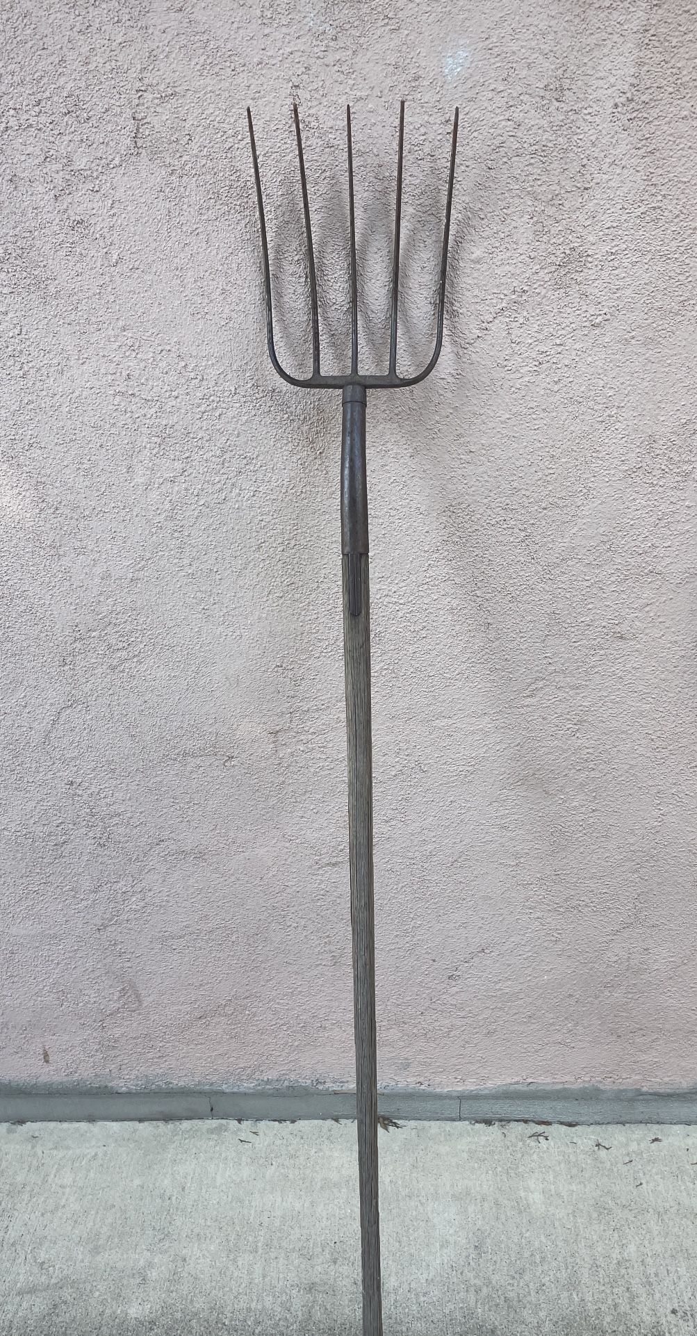 Vintage Union Fork And Hoe Co. 5 Prong Pitchfork