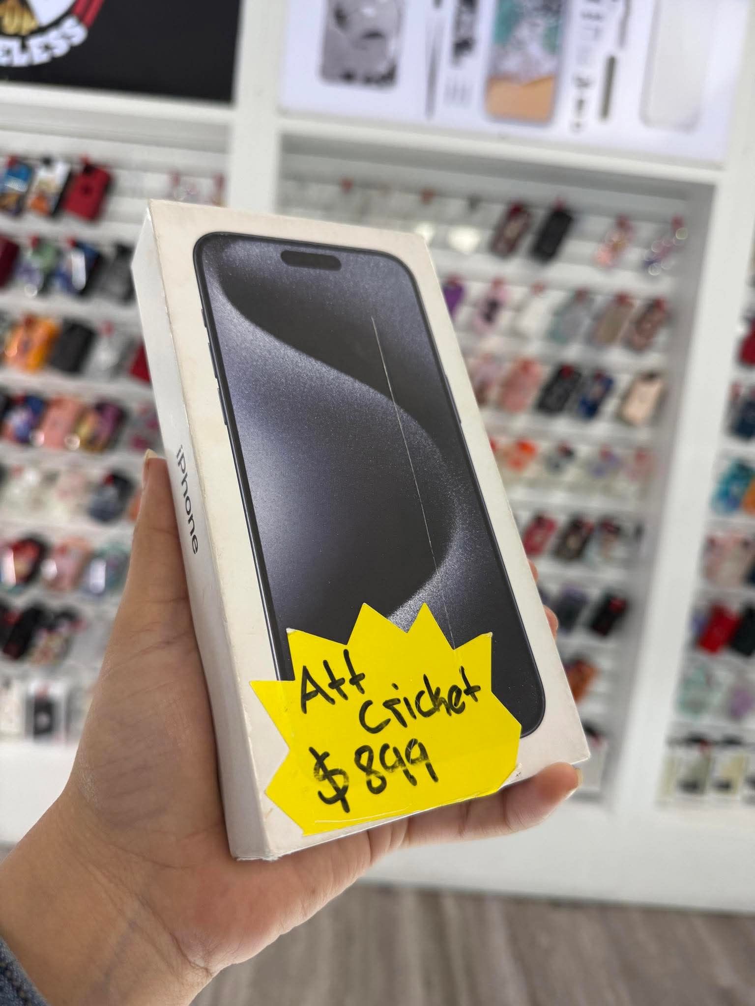 iPhone 15 Pro Max Att&T-cricket