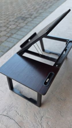 Laptop riser, lap desk, desk stand, adjustable