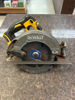 Dewalt 60v Flexvolt saw TOOL ONLY
