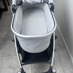 UPPAbaby VISTA V2 Stroller in Stella