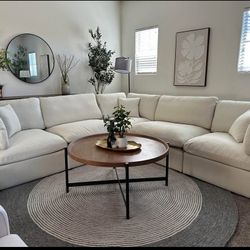 BEAUTIFUL CLOUD BRAND NEW SECTIONAL SAME DAY DELIVERY 