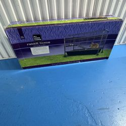 Rabbit cage home on wheels