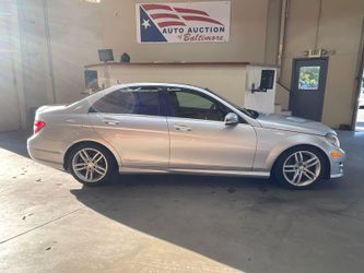 2013 Mercedes-Benz C 300