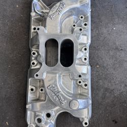 Edelbrock Intake 