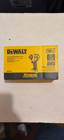 Brand New DEWALT 12 Volts Extreme 1/2” Impact Wrench.      110 Firm on Price.     110 Firme en Precio.