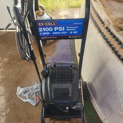Ex Cell 2100 Psi Pressure Washer 