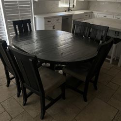 7 Piece Kitchen Table 