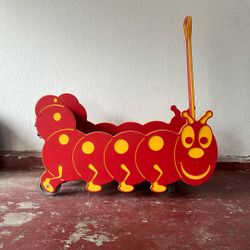 Red Caterpillar Wunder Wagon 