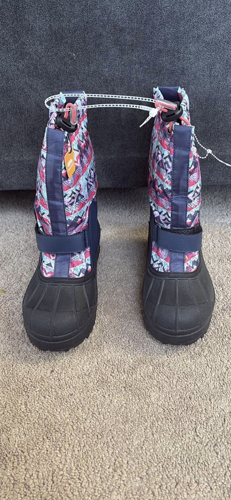 Girls Snow Boots Size 4