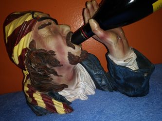 Bottleholder. 10" x 15"