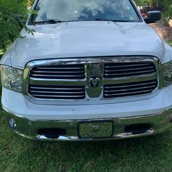 Dodge  Ram 1500  Motor 5 . 7  Hemi 