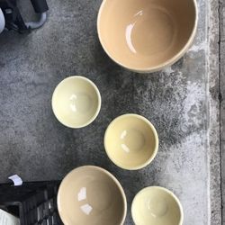 Mixing Bowls Set