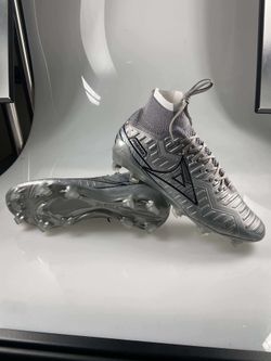 Zapatos pirma de botita color plata