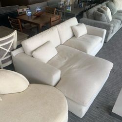 ELYZA 2 PIECE RAF SECTIONAL WITH CHAISE