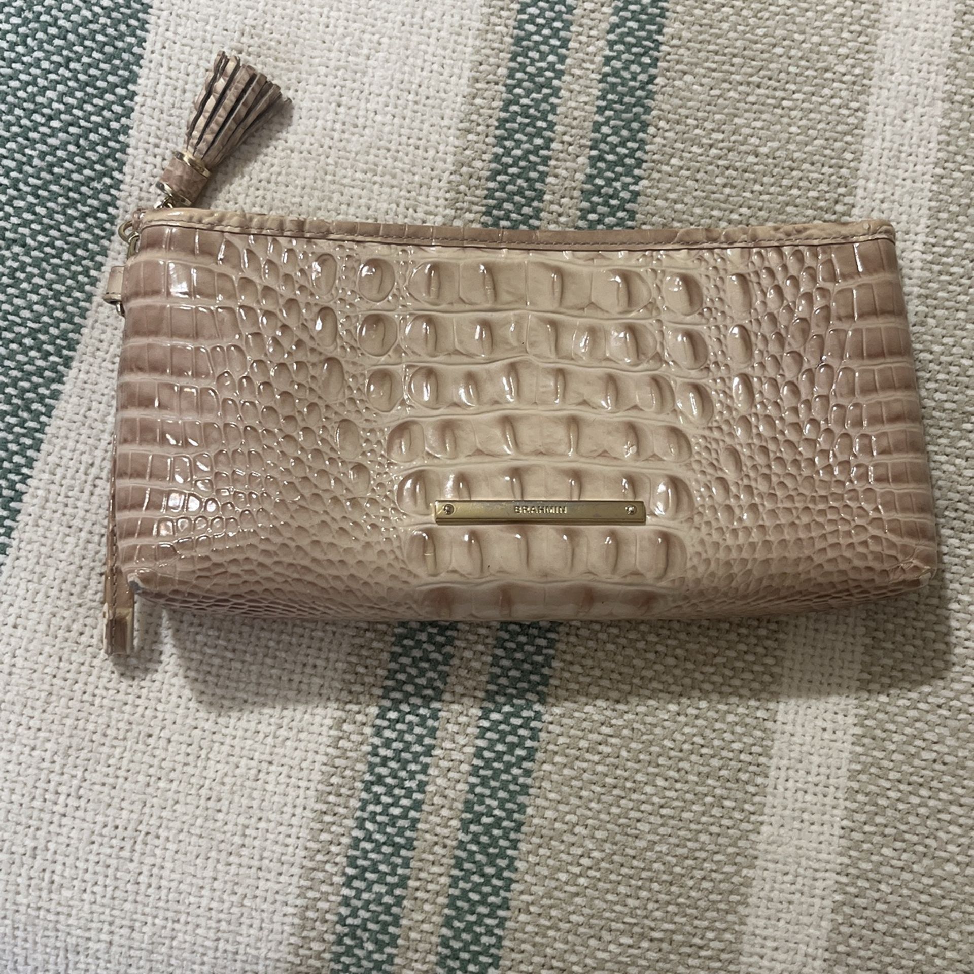Brahmin Wristlet