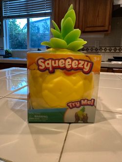Squeeezy pineapple