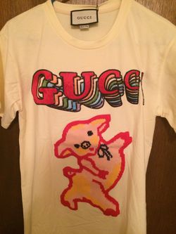 Women’s Gucci t shirt size M