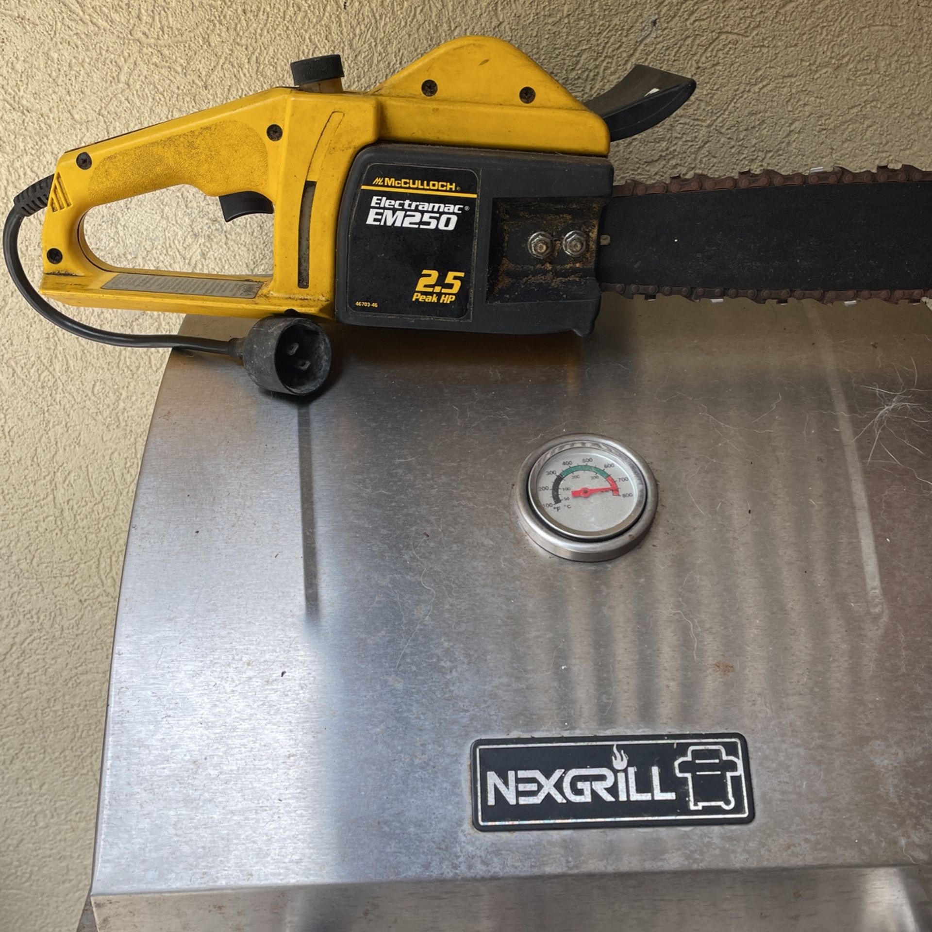 McCULLOCH Electric Chainsaw. 14inch