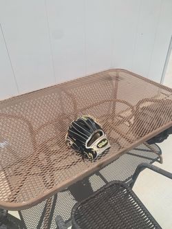 Wilson A2000 11.5 Black and Tan