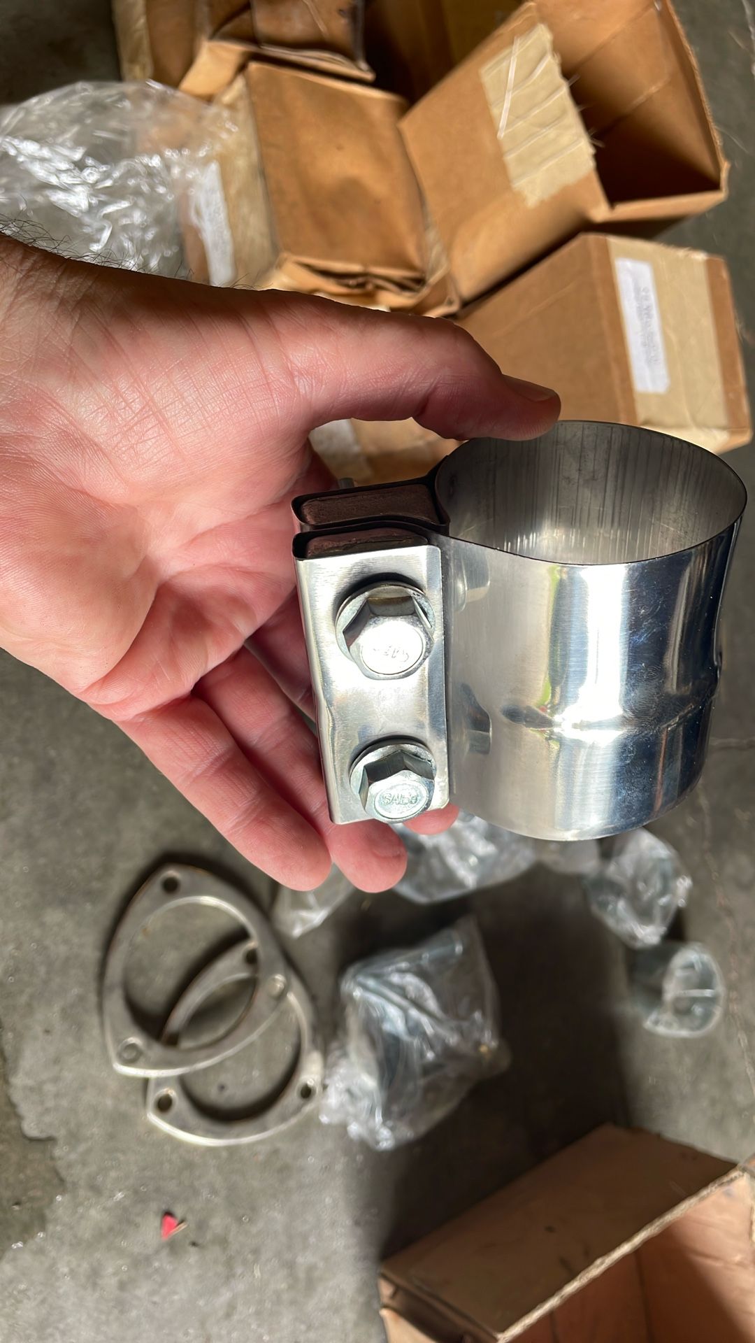 Stainless steel exhaust clamps