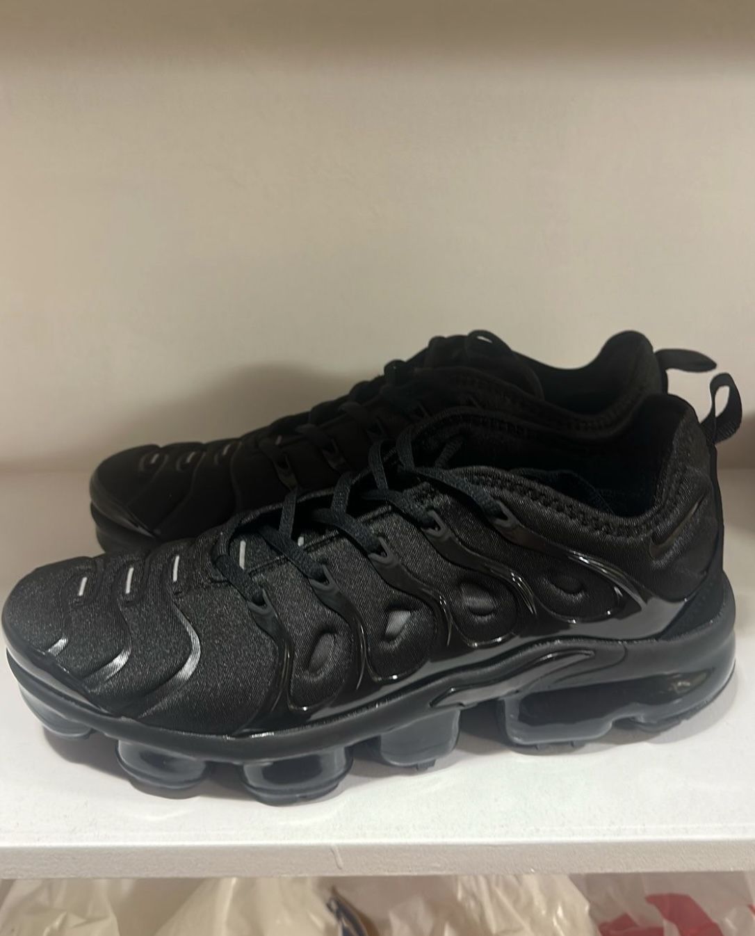 Nike Air Vapormax Size 9.5 Mens