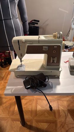 Singer sewing machine