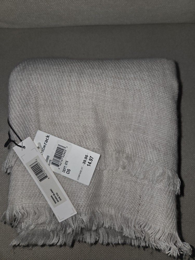 New White Scarf/Wrap - Nordstrom Rack
