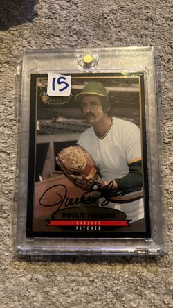 Rollie Fingers Signed Baseball Card Oakland Pitcher