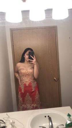 red prom dress