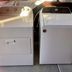 Set of Wirlpool Efficiency 4.6 Top Load Washer & 7.0 Dryer