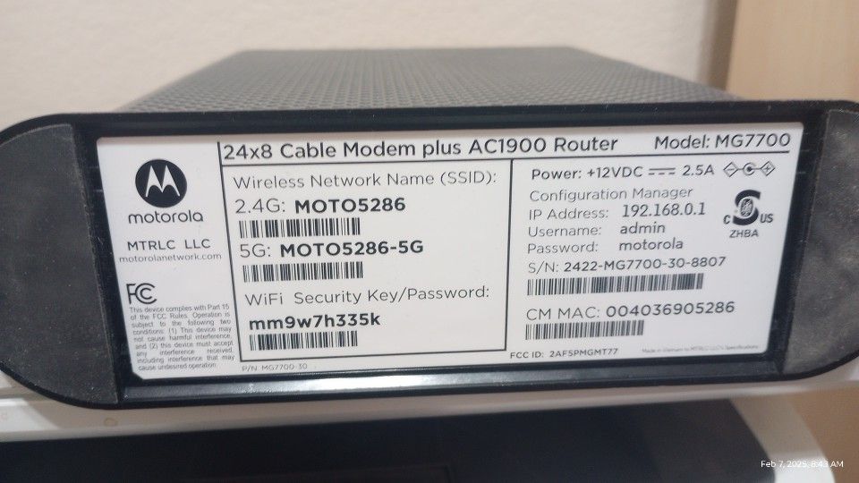 Motorola MG7700 Cable Modem/Router