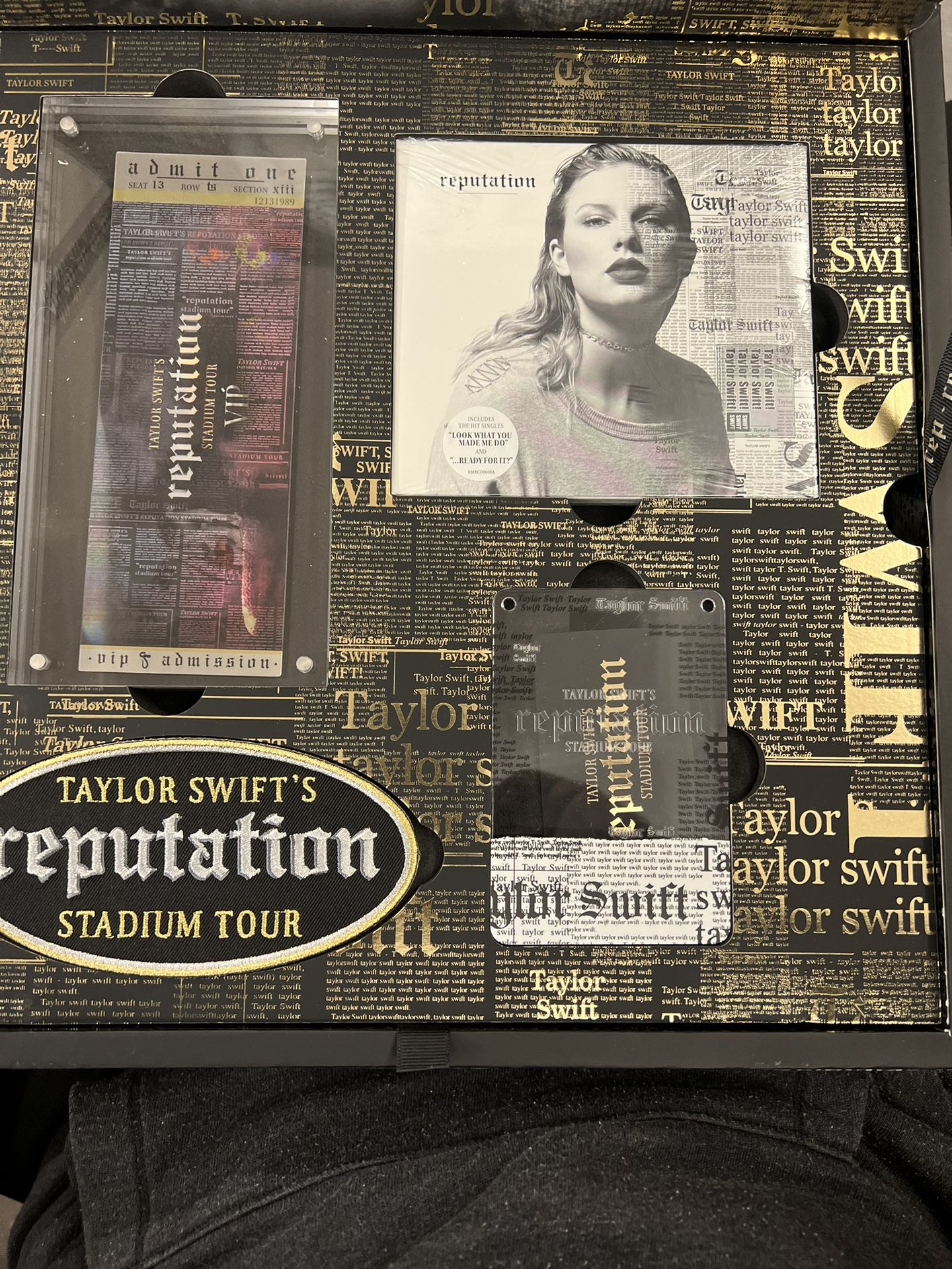 Taylor swift Reputation Stadium VIP Tour box 