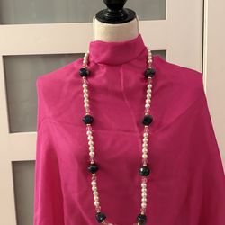 Vintage pearl necklace with dark accent beads