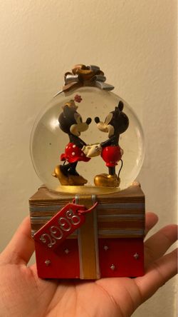 Disney Merry Christmas Snowglobe