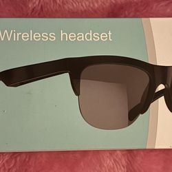  Wireless Bluetooth audio sunglasses. 