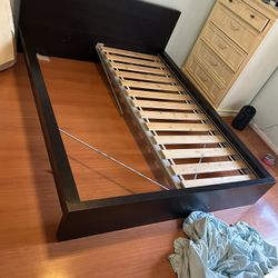 Bed Frame Queen Size