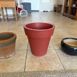 3 Flower Pots/Planters For $10