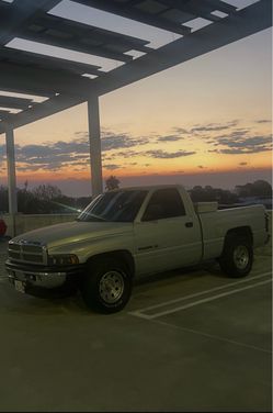 2000 Dodge Ram 1500
