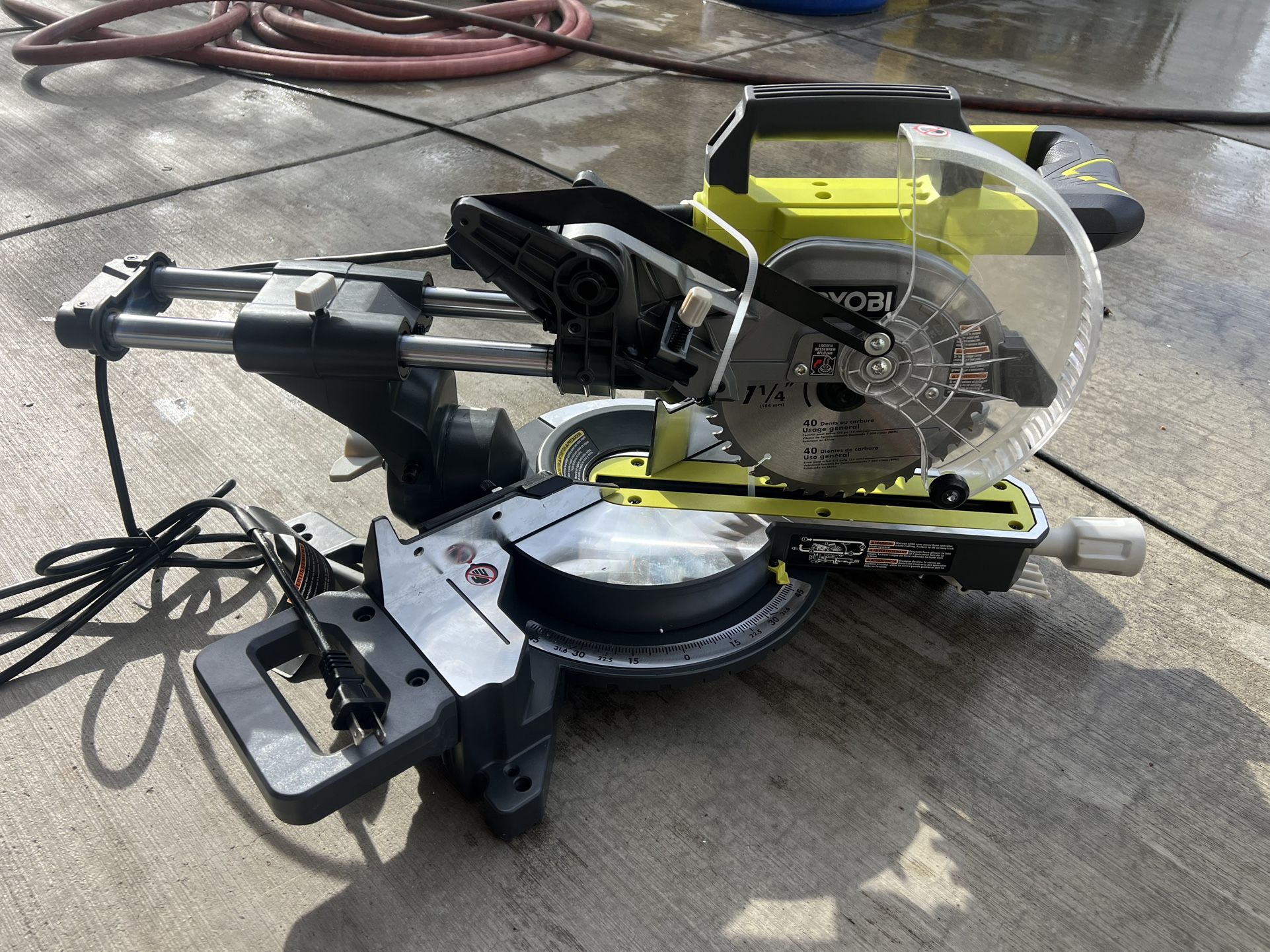 9 Amp Corded 7-1/4 in. Compound Miter Saw